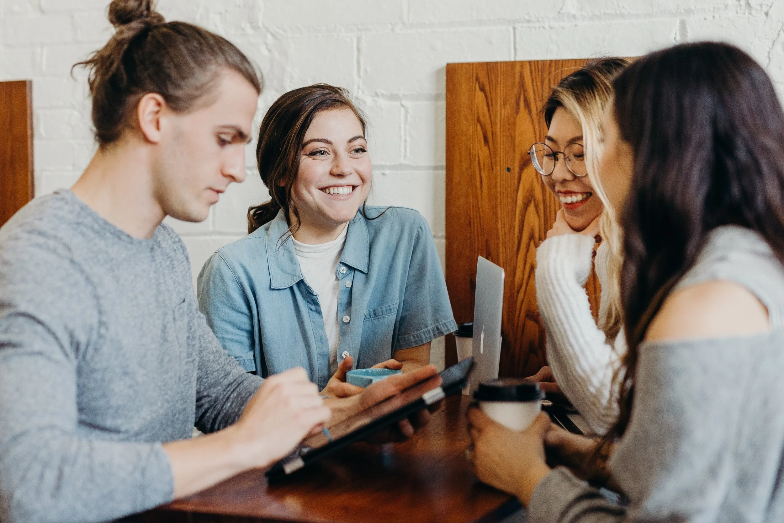 Have a better time traveling with friends through anxiety therapy with a Tampa therapist in Florida.  