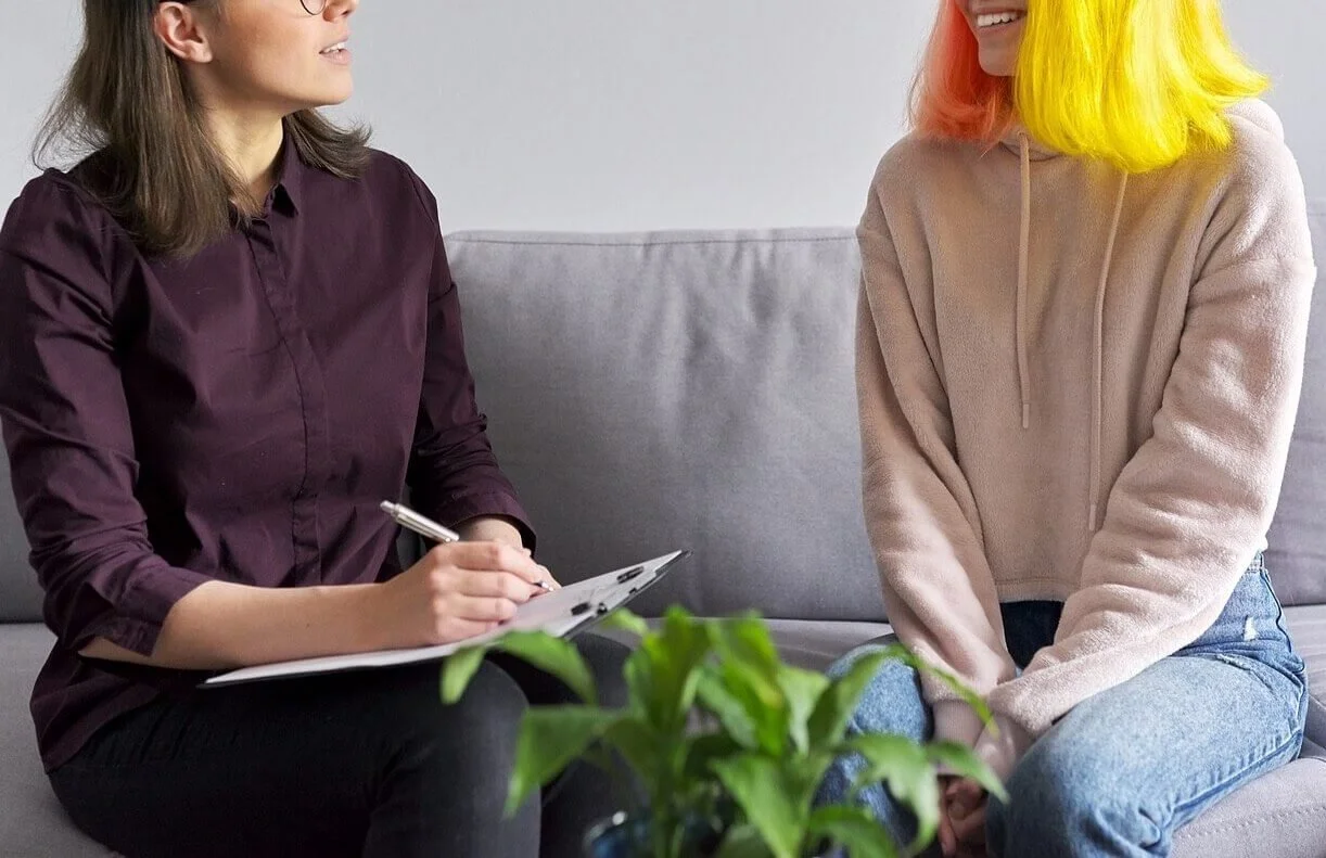 Start working with a depression therapist in Tampa, FL to learn how to manage symptoms of depression